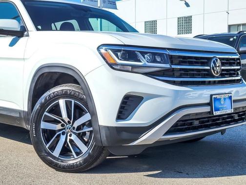 2022 Volkswagen Atlas 2.0T SE