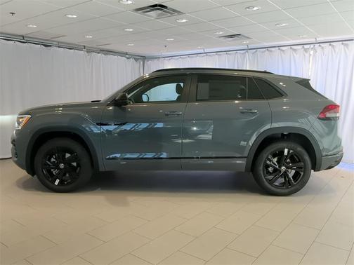 2025 Volkswagen Atlas Cross Sport 2.0T SEL R-Line Black