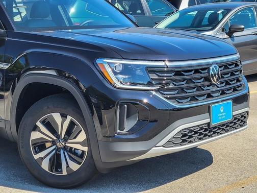 2026 Volkswagen Atlas Cross Sport 2.0T SE