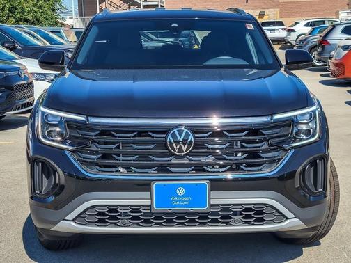 2026 Volkswagen Atlas Cross Sport 2.0T SE