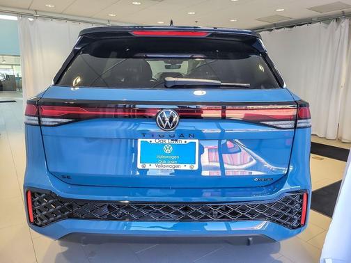 Monterey Blue 2026 Volkswagen Tiguan 2.0T SE R-Line Black