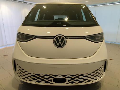 Candy White 2025 Volkswagen ID. Buzz Pro S