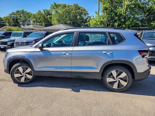 2025 Volkswagen Taos 1.5T S