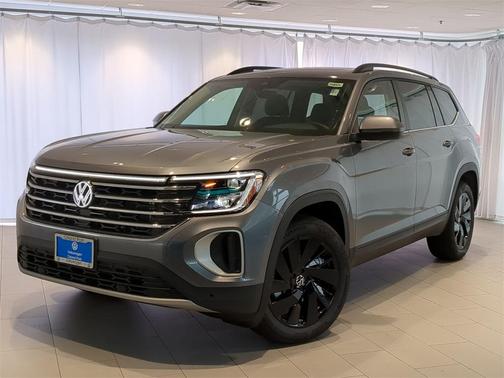 2025 Volkswagen Atlas 2.0T SE