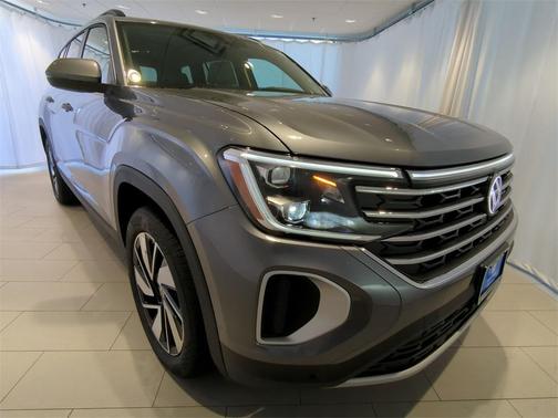 2025 Volkswagen Atlas 2.0T SE