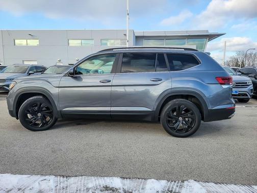 2022 Volkswagen Atlas 2.0T SE