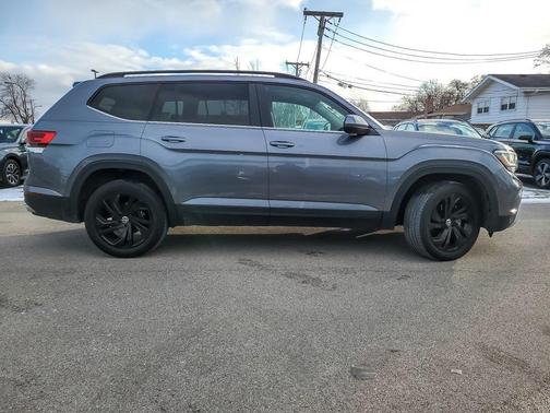 2022 Volkswagen Atlas 2.0T SE