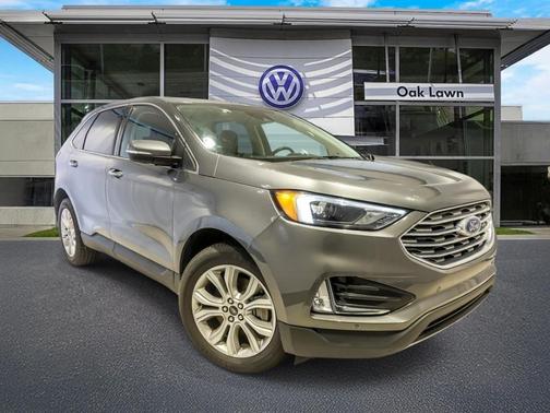 Gray Metallic 2023 Ford Edge Titanium