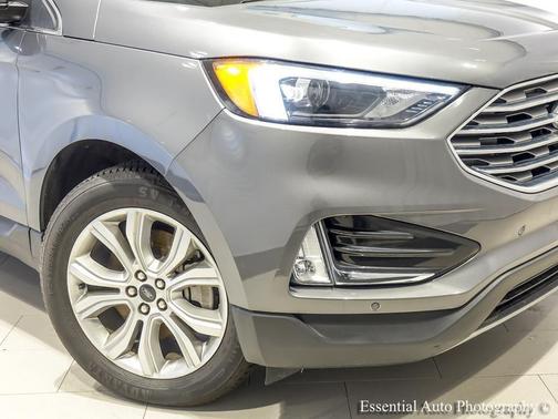 Gray Metallic 2023 Ford Edge Titanium