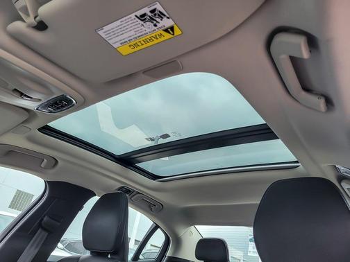 2022 Volvo S60 B5 Inscription