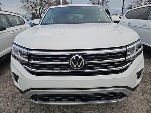 2023 Volkswagen Atlas 3.6L SE w/Technology