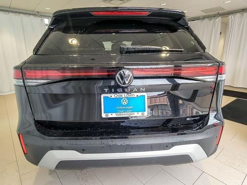 2025 Volkswagen Tiguan 2.0T S