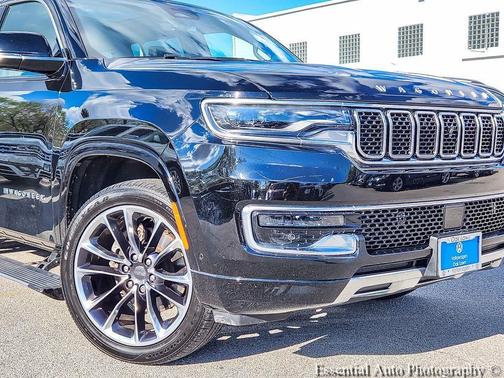 Diamond Black 2023 Jeep Wagoneer L Series III