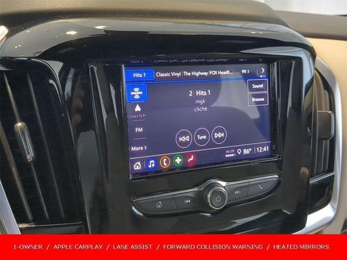 2022 Chevrolet Traverse LS