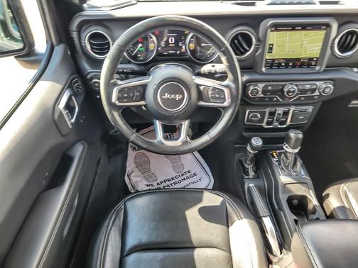 2022 Jeep Wrangler Unlimited 4xe Sahara