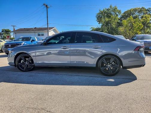 2023 Honda Accord Hybrid Sport-L