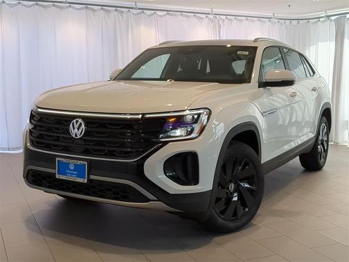 2025 Volkswagen Atlas Cross Sport 2.0T SE w/Technology