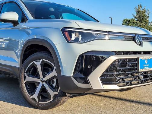 2025 Volkswagen Taos 1.5T SEL