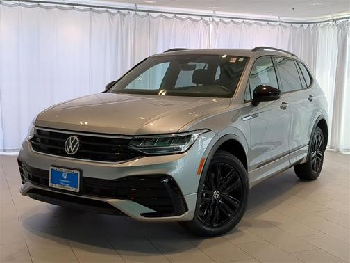 2022 Volkswagen Tiguan 2.0T SE R-Line Black