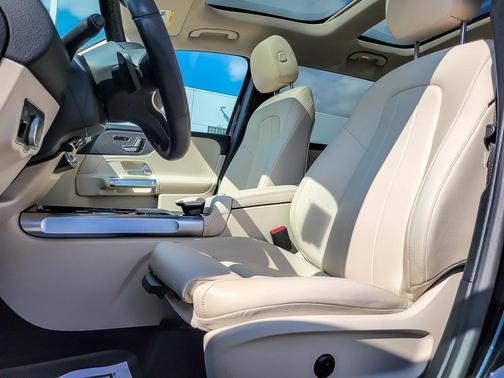 2021 Mercedes-Benz GLB 250 Base 4MATIC