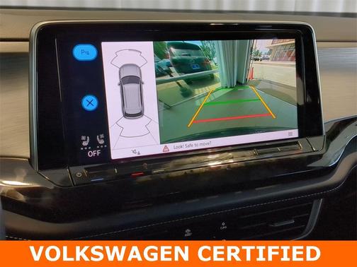 2025 Volkswagen Atlas Cross Sport 2.0T SE w/Technology
