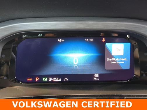 2025 Volkswagen Atlas Cross Sport 2.0T SE w/Technology
