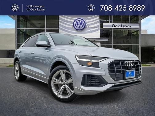 2022 Audi Q8 55 Premium