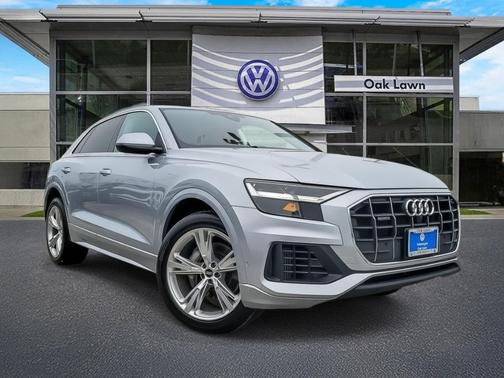 2022 Audi Q8 55 Premium