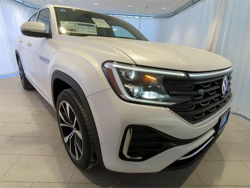 2025 Volkswagen Atlas Cross Sport 2.0T SEL Premium R-Line