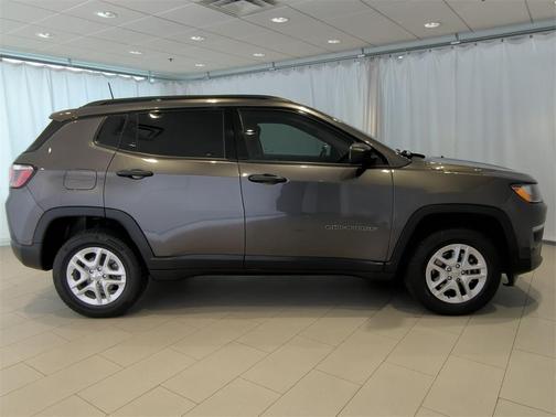 2018 Jeep Compass Sport