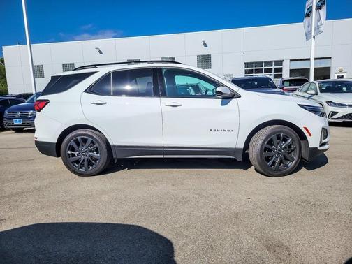 2022 Chevrolet Equinox RS
