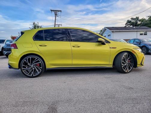 2022 Volkswagen Golf GTI 2.0T Autobahn