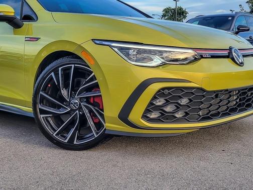 2022 Volkswagen Golf GTI 2.0T Autobahn