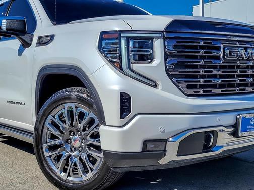 2024 GMC Sierra 1500 Denali Ultimate