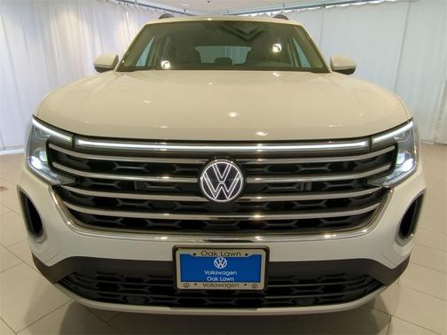 2025 Volkswagen Atlas 2.0T SE