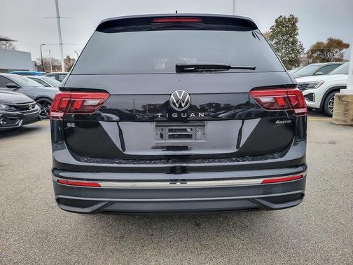 2024 Volkswagen Tiguan 2.0T SE
