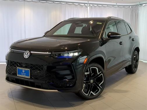 2025 Volkswagen Tiguan 2.0T SEL R-Line