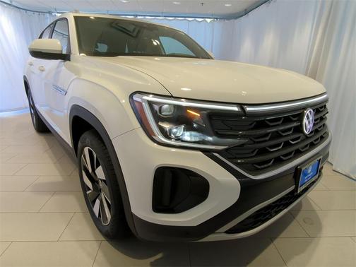 2025 Volkswagen Atlas Cross Sport 2.0T SE w/Technology