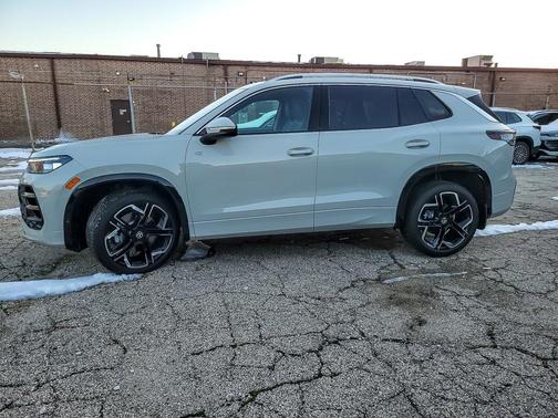 2026 Volkswagen Tiguan 2.0T SEL R-Line