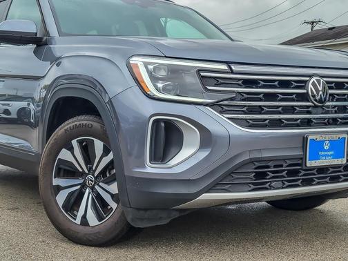 2024 Volkswagen Atlas 2.0T SE