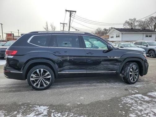 2022 Volkswagen Atlas 3.6L SEL Premium R-Line