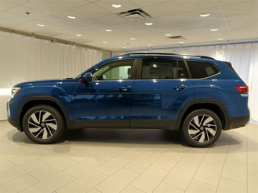 2025 Volkswagen Atlas 2.0T SE