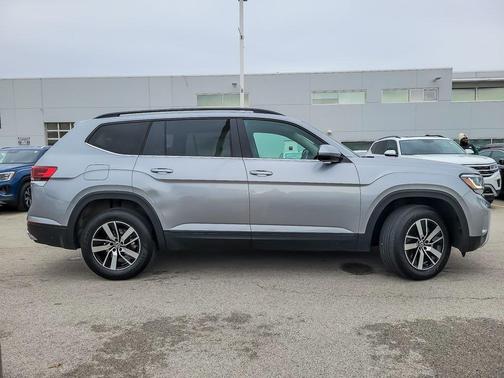 2023 Volkswagen Atlas 2.0T SE