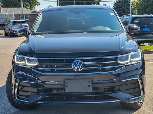 2023 Volkswagen Tiguan 2.0T SEL R-Line