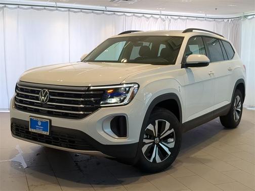 2025 Volkswagen Atlas 2.0T SE