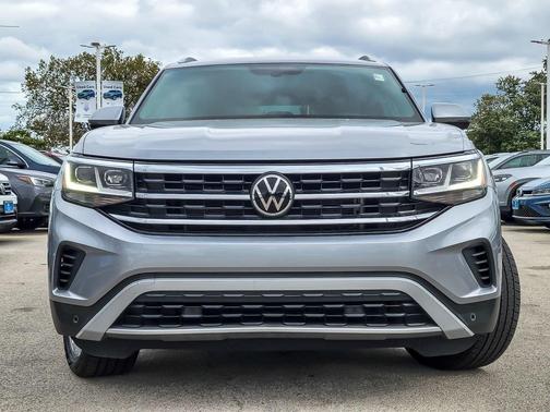 2022 Volkswagen Atlas Cross Sport 3.6L V6 SE w/Technology