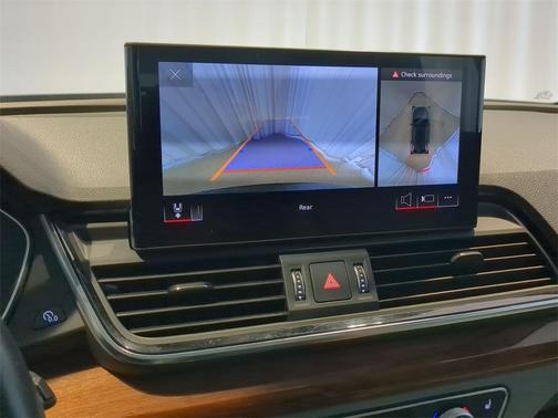 2022 Audi Q5 e 55 S line quattro Premium