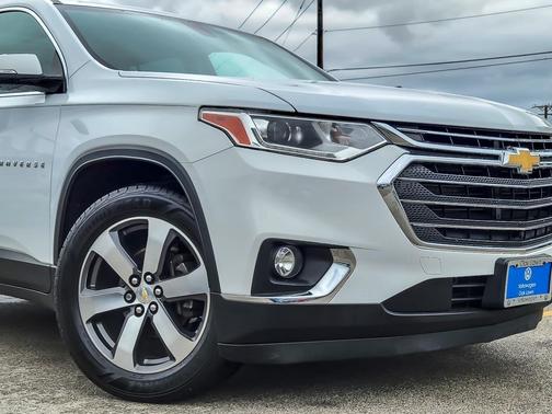 2019 Chevrolet Traverse LT Leather