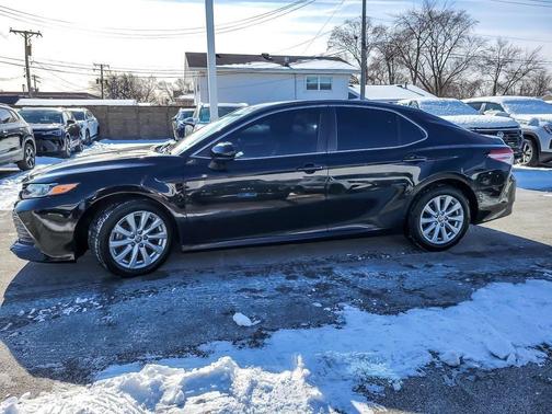 2020 Toyota Camry LE