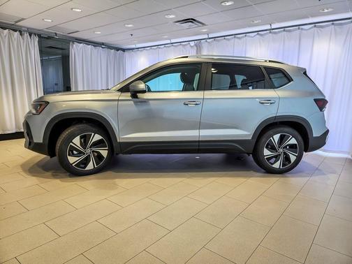 Silver 2026 Volkswagen Taos 1.5T SE